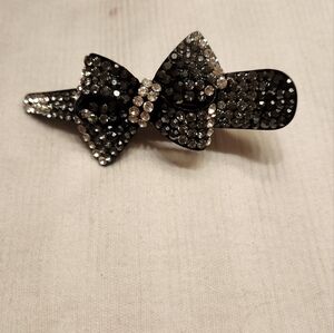 Barrette Black and Silver Rhinestone Bow